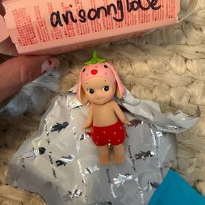 Authentic Strawberry Love Lopiana 🍓